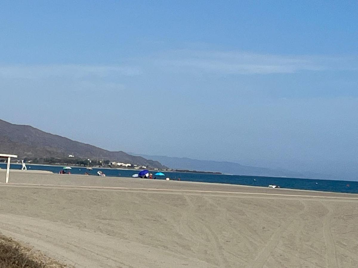 Los Pinos Del Mar - Atico Con Vistas Al Mar Vera Kültér fotó
